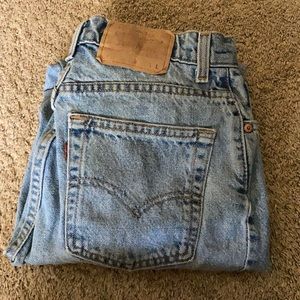 Vintage Levi’s; high waisted mom jean style